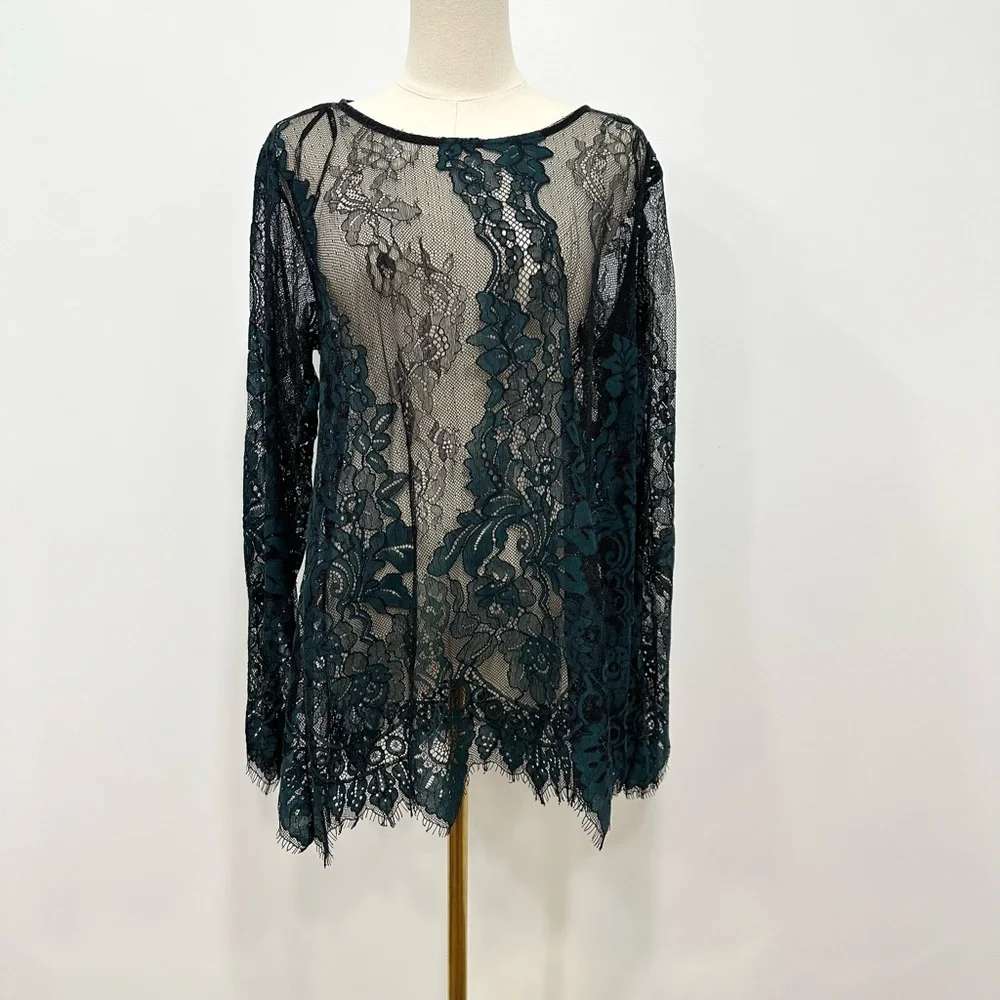 CITY CHIC Royal Lace Top emerald - Picture 7 of 12
